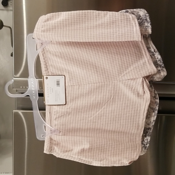 💕DANSKIN💕 PJ Prints & Solid Ribbed PJ Shorts 2Pk Pink & Gray Pattern Large NWT - Picture 2 of 7